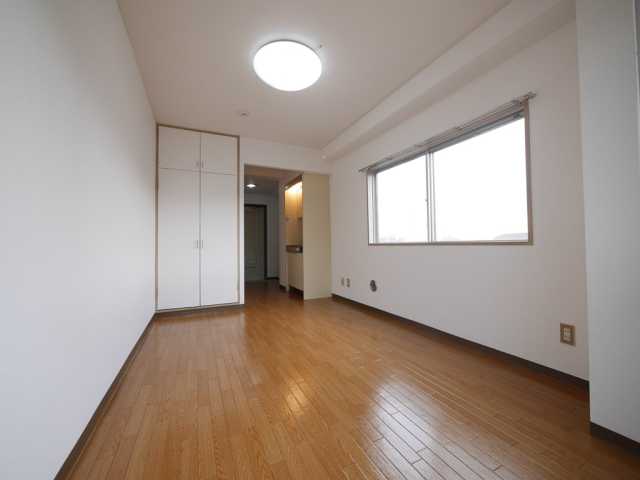 居室・リビング　別部屋参考写真