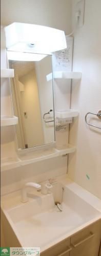 洗面設備　別部屋参照写真