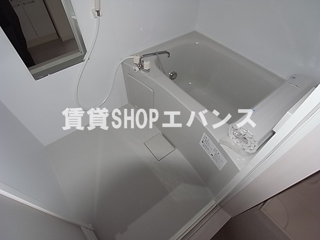 バス・シャワールーム　お風呂で日々の疲れを落としましょう