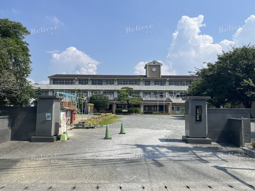 小学校　うきは市立江南小学校（小学校）まで2003m