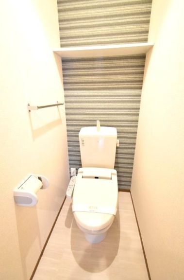 トイレ　清潔感のあるトイレです