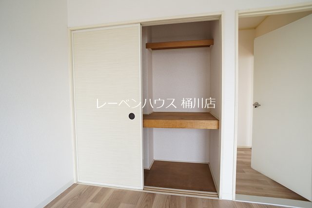 収納　レーベンハウス桶川店へ　048-787-5511