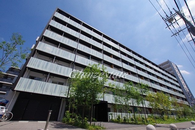 建物外観　☆存在感を放つ外観☆
