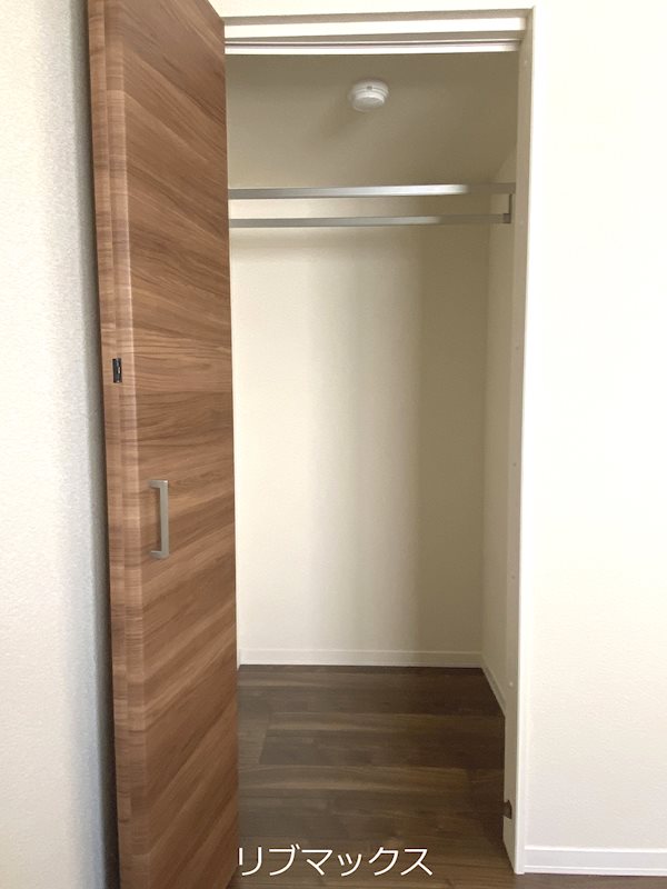 収納　同施工会社同仕様の参考写真