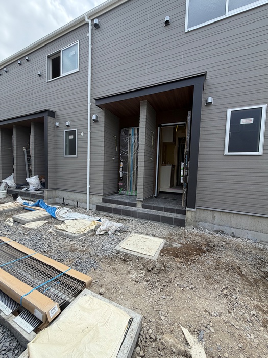 建物外観　建築中