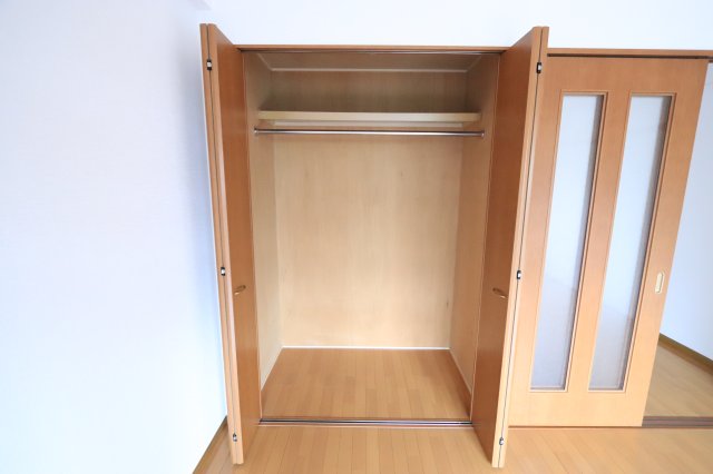 収納　※別部屋のお写真で、現況優先と致します。