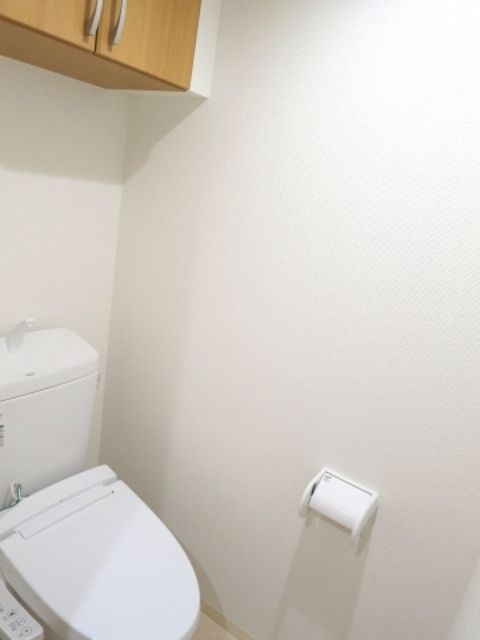 トイレ　ウォシュレット機能付きトイレ