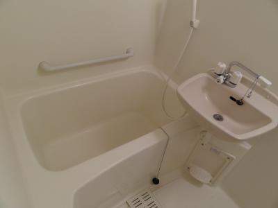 バス・シャワールーム　人気条件の「バス・トイレ別」です。