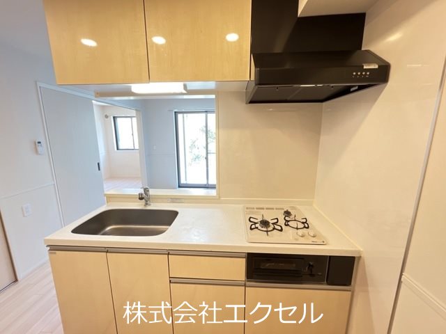キッチン　グリル付き二口コンロのシステムキッチン♪