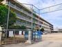 小学校　多治米小学校（小学校）まで700m