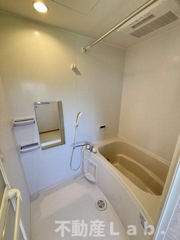バス・シャワールーム　※同一建物２階のお写真です。