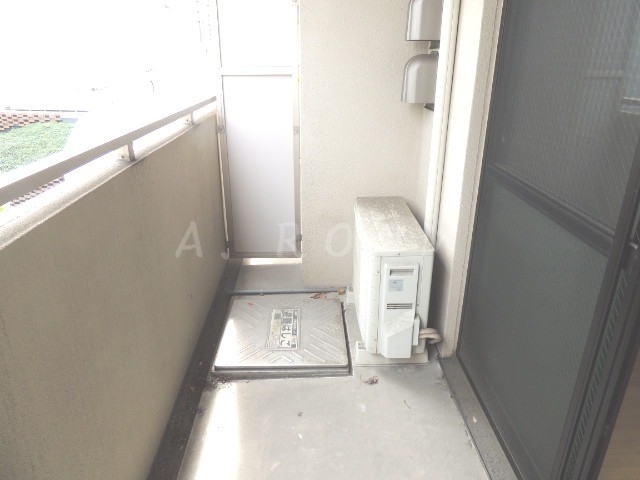 バルコニー　陽当り良し
