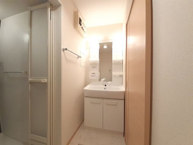 洗面設備　忙しい朝には欠かせない洗面所です
