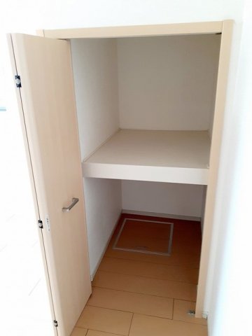 収納　ちょっとした収納スペースも充実しています