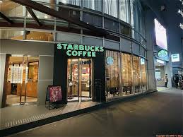 飲食店　スターバックスコーヒー北参道店（飲食店）まで466m