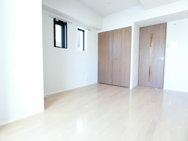 居室・リビング　詳細は、RISUMO江坂本店→06-6155-7137まで♪