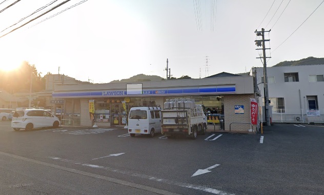 コンビニ　ローソン徳島八万町下福万店（コンビニ）まで414m
