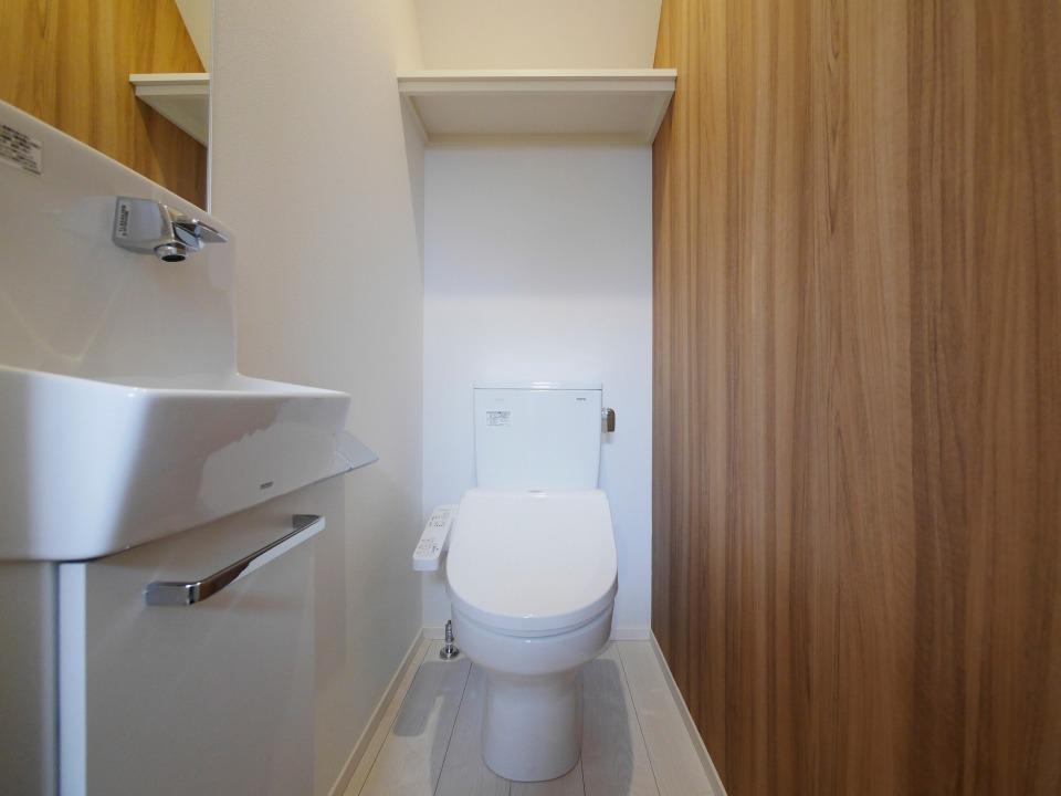 トイレ　ワンポイントクロスでトイレもお洒落に♪