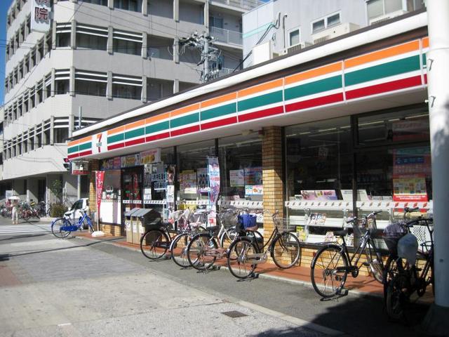 コンビニ　セブンイレブン大阪三軒家東5丁目店（コンビニ）まで333m