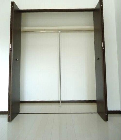 収納　クローゼット付き