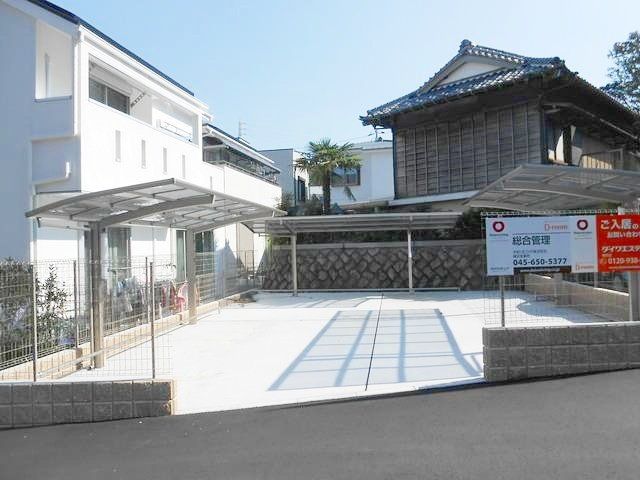 その他共有部分　★★屋根付きの駐輪スペース★★