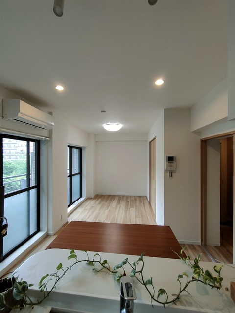 居室・リビング　※家具家電は賃貸に含まれません。