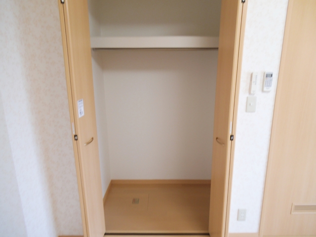 収納　クローゼットも充分な大きさです♪