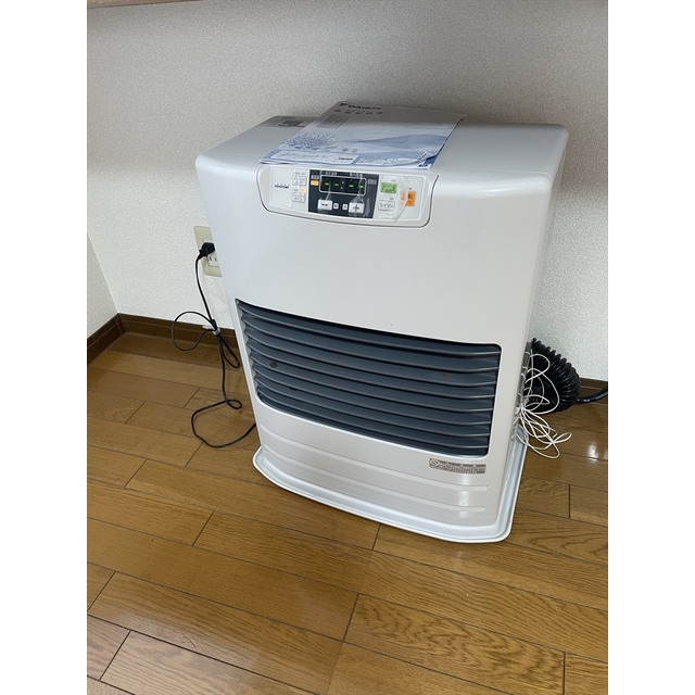 その他設備　FFストーブ（オイル配管あり）＠LDK
