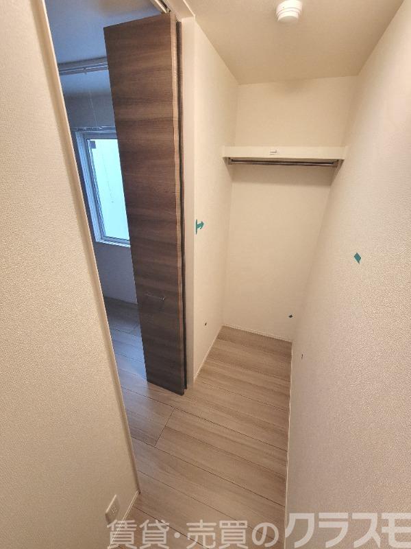 収納　ウォークインクローゼット