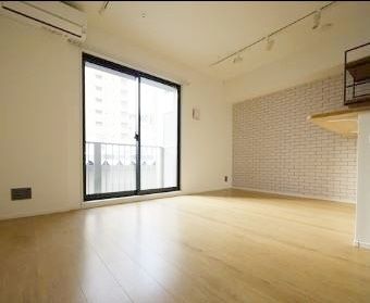 居室・リビング　※別部屋の写真です