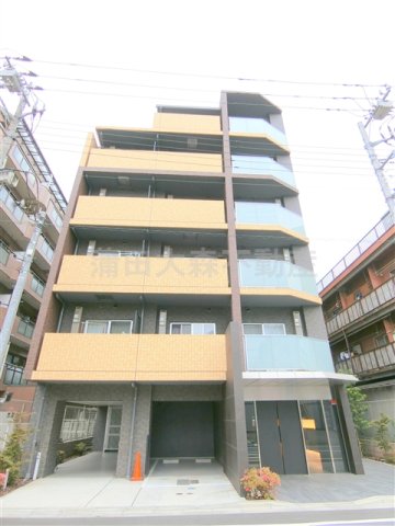建物外観　2017年10月築　RC鉄筋コンクリート造地上6階建て総戸数