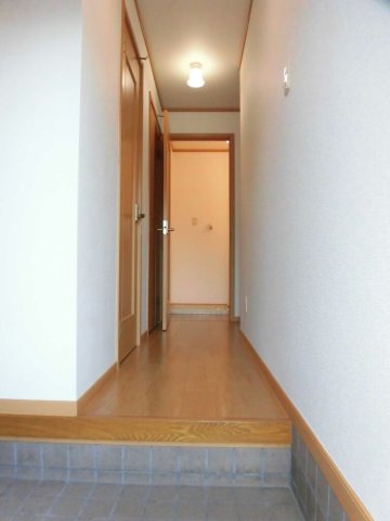 玄関　シンプルで使いやすい玄関です