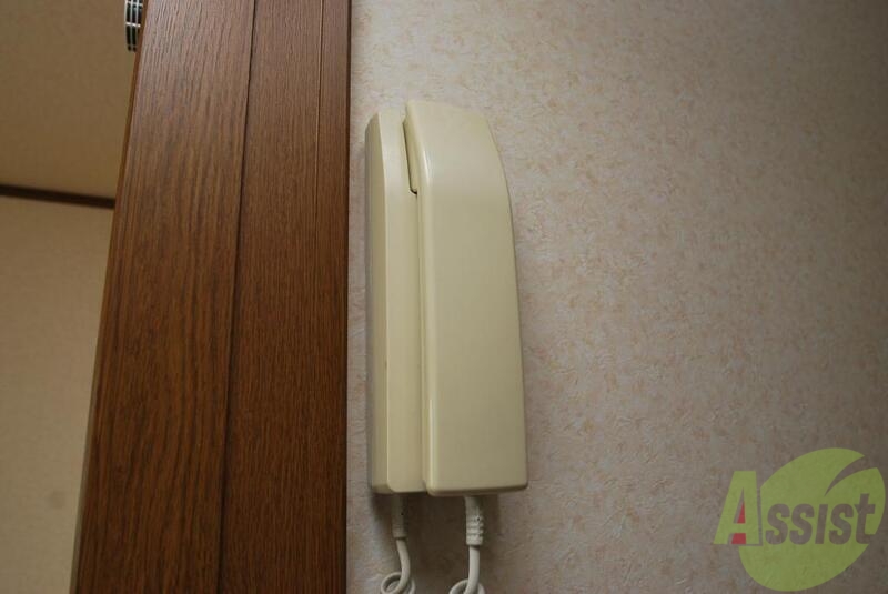 セキュリティ　来客はインターホンで確認してくださいね