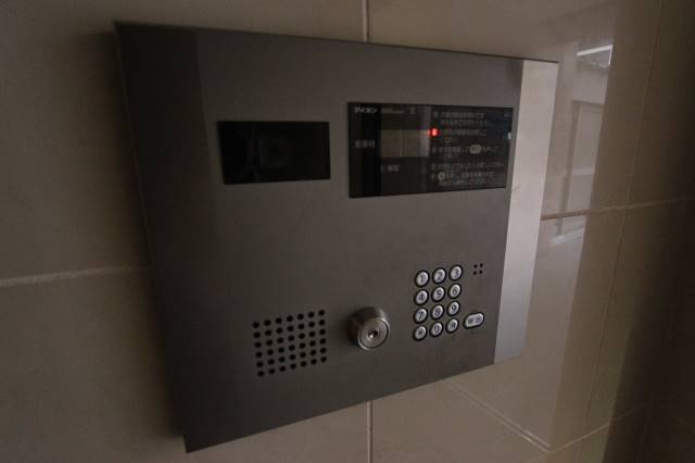 セキュリティ　オートロック付き