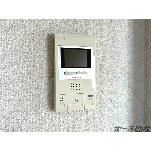 セキュリティ　モニター付きインターホン