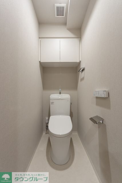 トイレ　※写真は同タイプ住戸です。