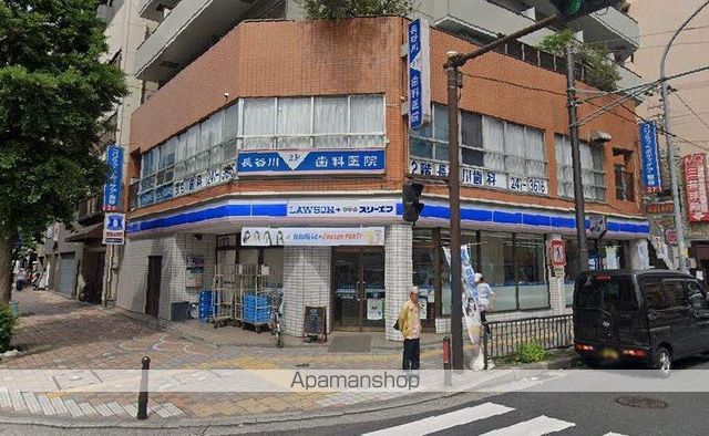 コンビニ　ローソン×スリーエフ（コンビニ）まで271m