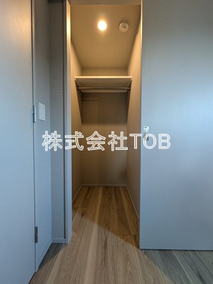 収納　5帖ウォークインクローゼット