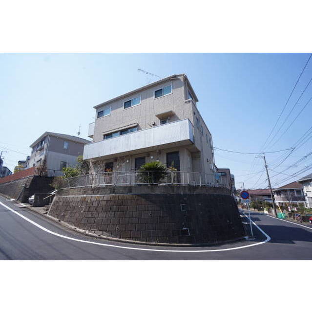 建物外観　積水ハウスの賃貸住宅シャーメゾン