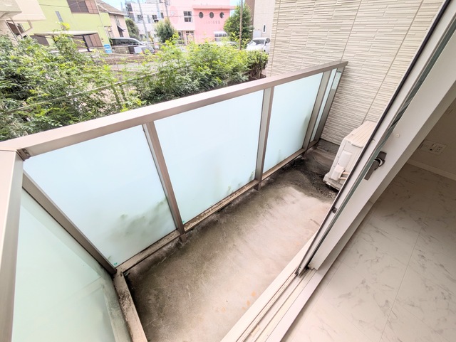 バルコニー　バルコニー
