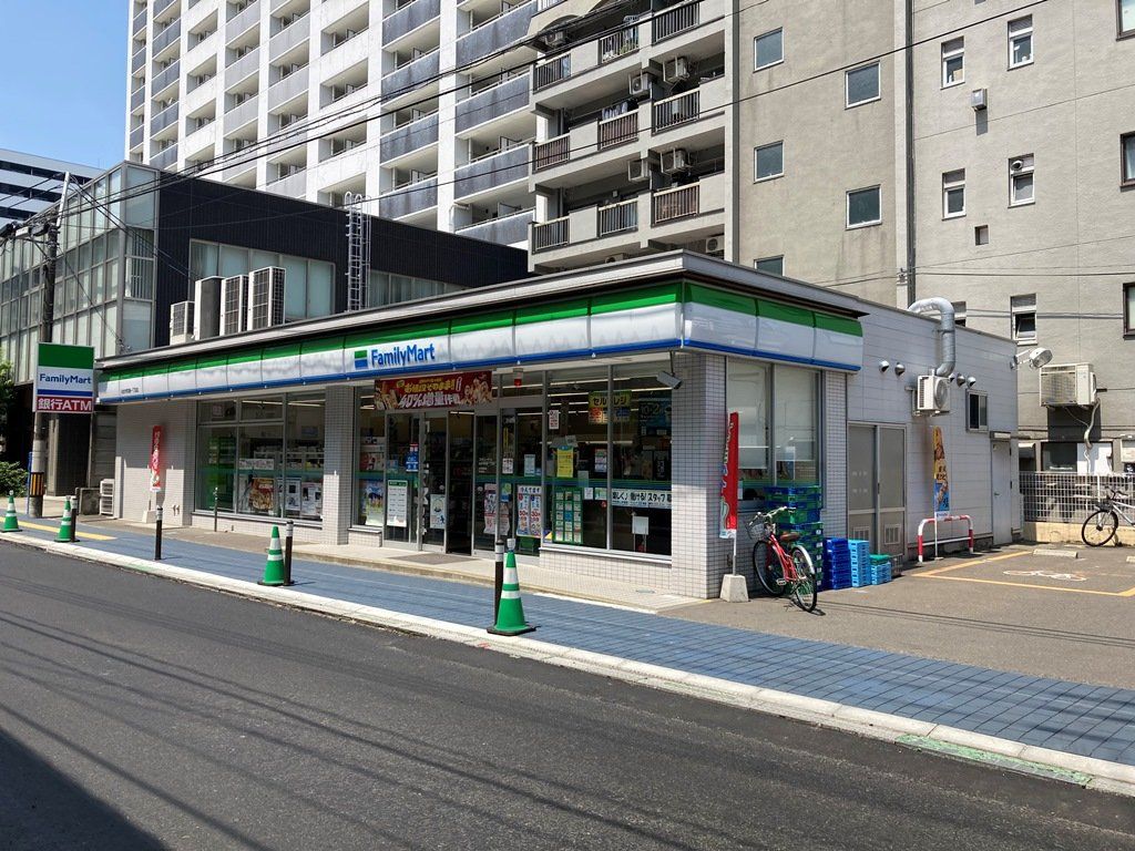 コンビニ　ファミリーマート仙台木町通一丁目店（コンビニ）まで330m