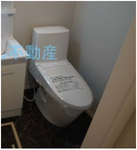 トイレ　ウォシュレット付きが嬉しいトイレです