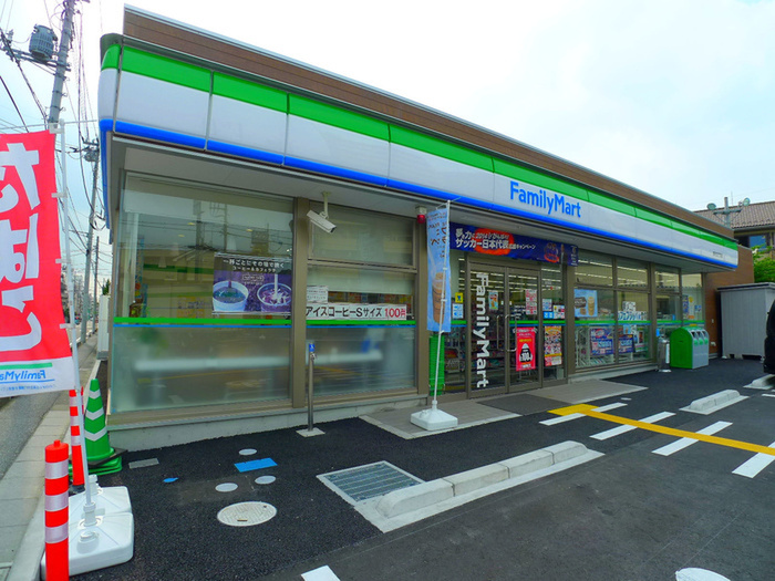 コンビニ　セブンイレブン（コンビニ）まで350m