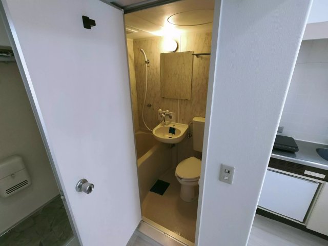トイレ　シンプルで使いやすいトイレです