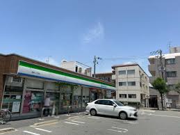コンビニ　ファミリーマート豊新二丁目店（コンビニ）まで113m