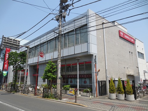 銀行　三菱東京ＵＦＪ銀行 下赤塚駅前支店（銀行）まで672m