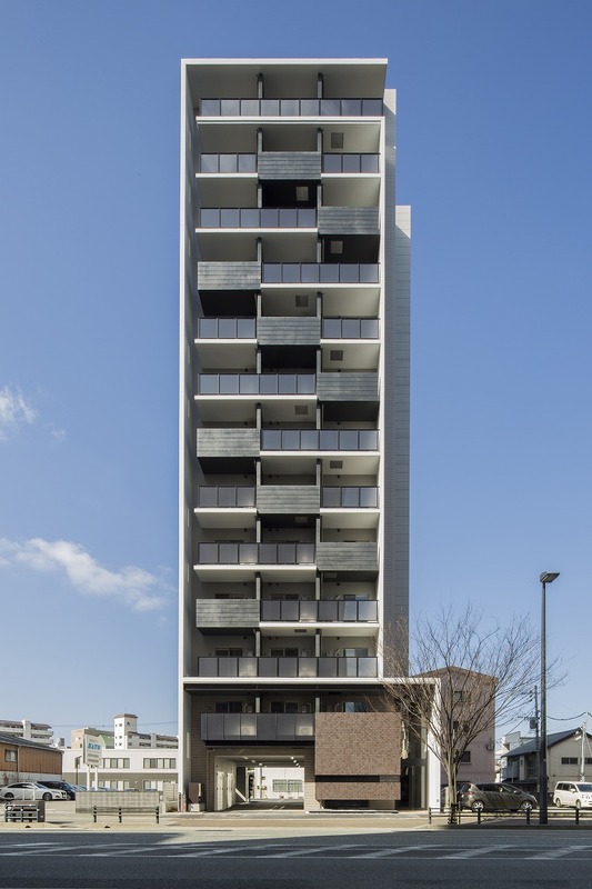 建物外観　サヴォイラルカンジュ