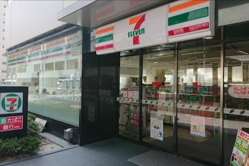 コンビニ　セブンイレブン大阪立売堀1丁目店（コンビニ）まで151m