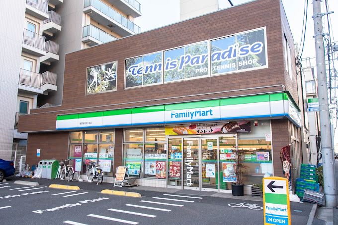 コンビニ　ファミリーマート 墨田亀沢四丁目店（コンビニ）まで315m