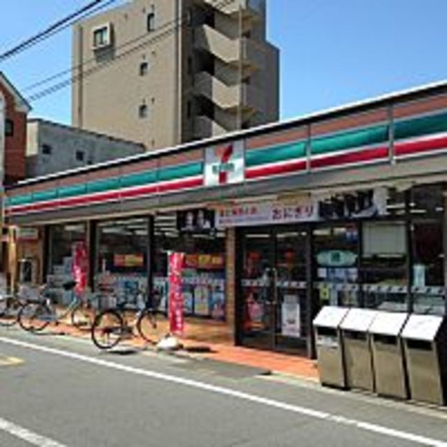 コンビニ　セブンイレブン葛飾堀切3丁目店（コンビニ）まで709m